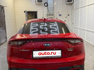 2019 Kia Stinger I, красный, 2400000 рублей, вид 5