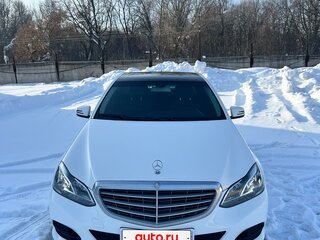 2013 Mercedes-Benz E-Класс 200 IV (W212, S212, C207) Рестайлинг, белый, 1870000 рублей, вид 2