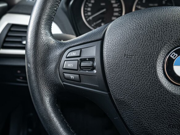 2015 BMW 1 серии 118i II (F20/F21) Рестайлинг, белый - вид 16