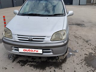1999 Toyota Raum I, серый, 309000 рублей, вид 1