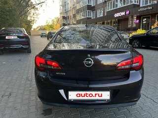 2013 Opel Astra J Рестайлинг, коричневый, 600000 рублей, вид 3