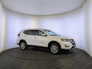 2020 Nissan X-Trail III Рестайлинг, белый, 2425000 рублей, вид 3