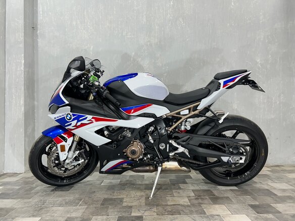 2020 BMW S 1000 RR, белый, 1795000 рублей - вид 1
