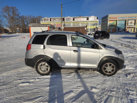 2011 Chery IndiS (S18D) I, серебристый, 300000 рублей - вид 3