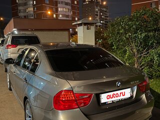 2010 BMW 3 серии 320i V (E90/E91/E92/E93) Рестайлинг, серый, 1070000 рублей, вид 4