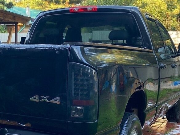 2008 Dodge RAM III (DR/DH), чёрный, 1200000 рублей - вид 4