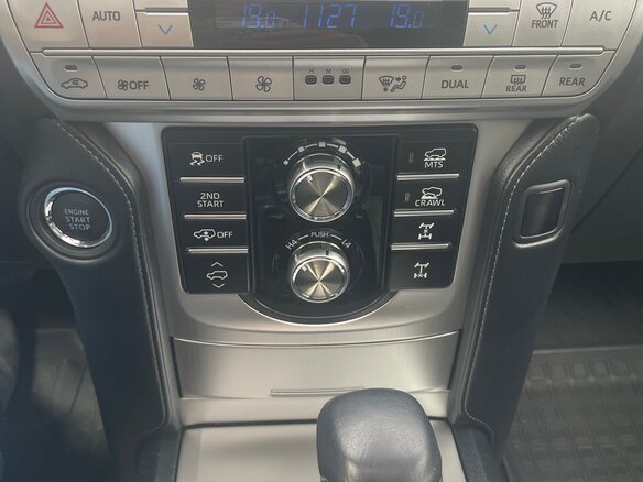 2019 Toyota Land Cruiser Prado 150 Series Рестайлинг 2, чёрный, 5750000 рублей - вид 12