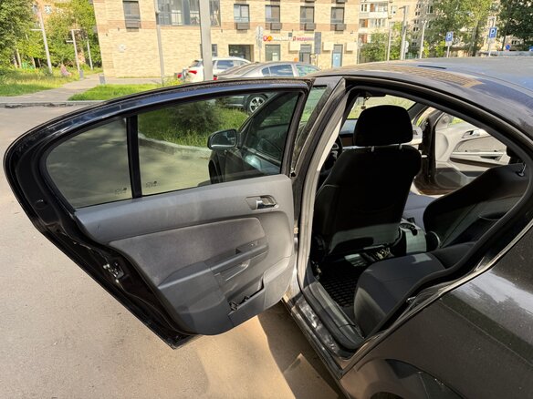 2008 Opel Astra H Рестайлинг, чёрный, 349000 рублей - вид 12