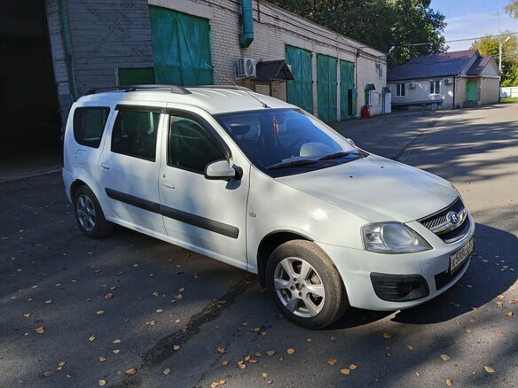 2018 Lada (ВАЗ) Largus I, белый, 638000 рублей - вид 2
