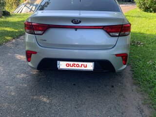 2017 Kia Rio IV, серебристый, 1100000 рублей, вид 4