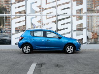 2014 Renault Sandero II, голубой, 690000 рублей, вид 5