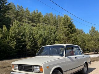 2000 Lada (ВАЗ) 2105, белый, 110000 рублей, вид 1