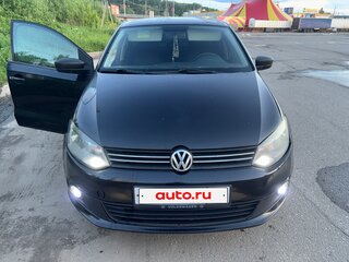 2011 Volkswagen Polo V, чёрный, 320000 рублей, вид 1