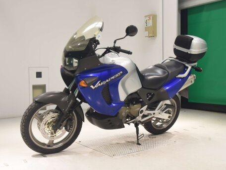2003 Honda XL1000V Varadero, серебристый, 325000 рублей, вид 1