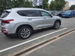 2020 Hyundai Santa Fe IV, серебристый, 2100000 рублей, вид 2