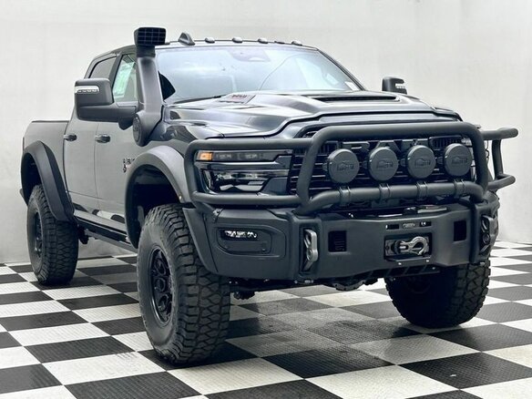2026 RAM 2500, синий, 15400000 рублей