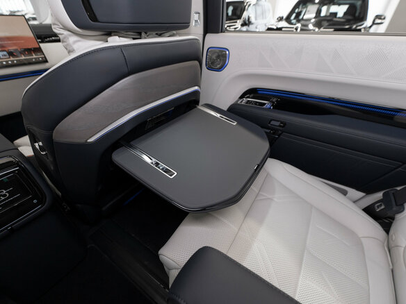 2025 Zeekr 9X 70 kWh, серый - вид 23