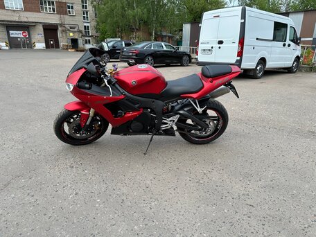 2005 Yamaha YZF-R6, красный, 460000 рублей, вид 5