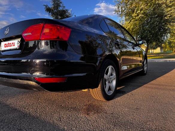 2013 Volkswagen Jetta VI, чёрный - вид 8