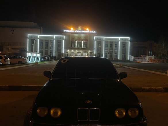 1984 BMW 3 серии 318i II (E30), синий, 250000 рублей - вид 7