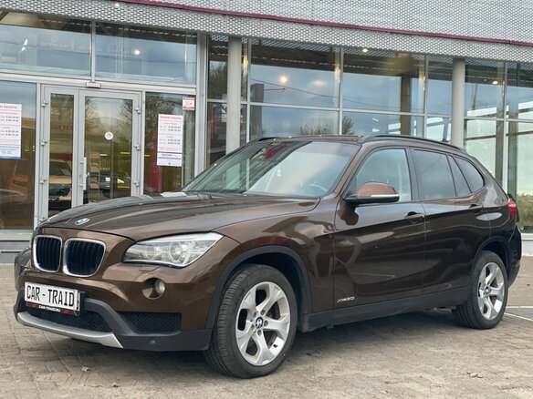 2014 BMW X1 20i I (E84) Рестайлинг, коричневый, 1400000 рублей