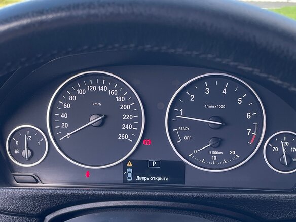 2014 BMW 3 серии 316i VI (F3x), чёрный, 1550000 рублей - вид 9