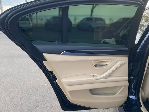 2012 BMW 5 серии 530d xDrive VI (F10/F11/F07), синий, 2000000 рублей - вид 14