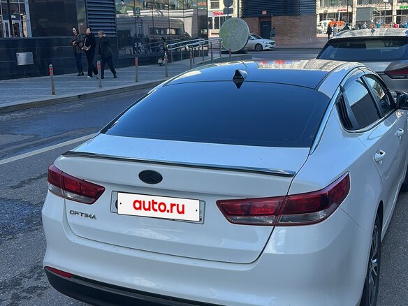 2017 Kia Optima IV, белый, 1200000 рублей - вид 2