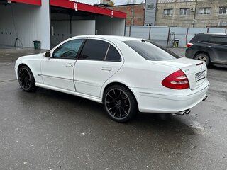 2002 Mercedes-Benz E-Класс 500 III (W211, S211), белый, 1250000 рублей, вид 4