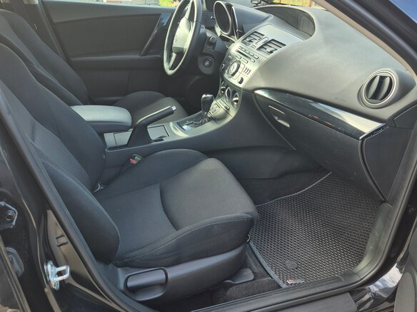 2012 Mazda 3 II (BL) Рестайлинг, чёрный, 850000 рублей - вид 4