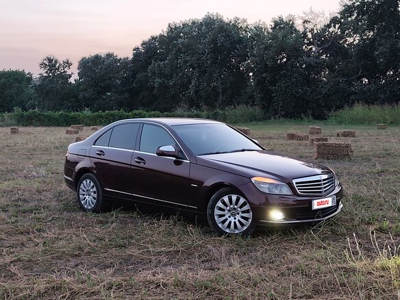 2008 Mercedes-Benz C-Класс 180 Kompressor III (W204), пурпурный, 1050000 рублей - вид 3