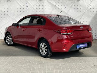 2019 Kia Rio IV, красный, 1350000 рублей, вид 5
