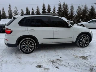 2010 BMW X5 30d II (E70) Рестайлинг, белый, 2200000 рублей, вид 4