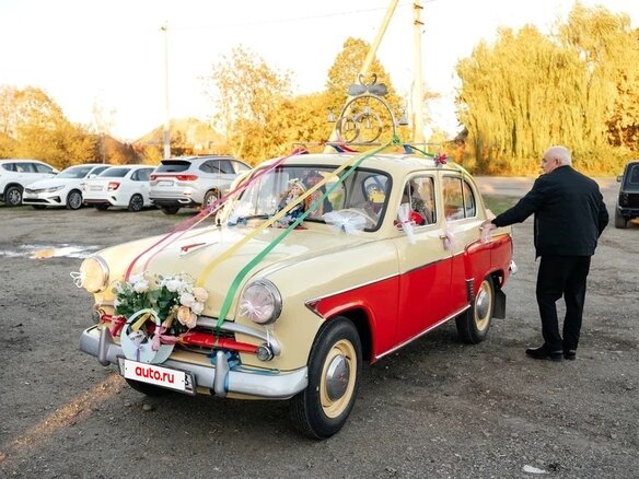 1963 Москвич 407, бежевый, 600000 рублей - вид 1