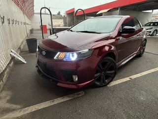 2010 Kia Cerato Koup II, красный, 800000 рублей, вид 2