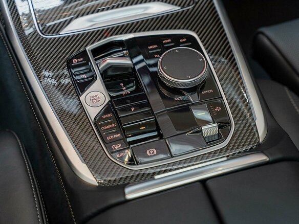 2026 BMW X7 40d I (G07) Рестайлинг, чёрный, 17490000 рублей - вид 17