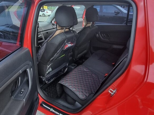 2011 Skoda Fabia II Рестайлинг, красный, 649000 рублей - вид 11
