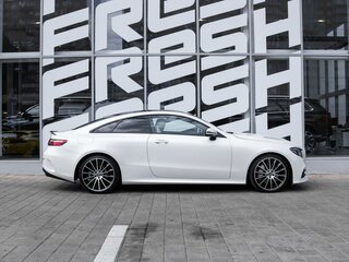 2017 Mercedes-Benz E-Класс 300 V (W213, S213, C238), белый, 4210000 рублей, вид 5
