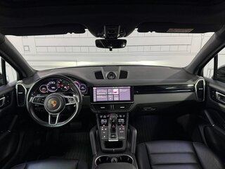 2020 Porsche Cayenne III, чёрный, 5500000 рублей, вид 2