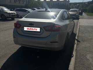 2018 Chevrolet Cruze II, серый, 850000 рублей, вид 3