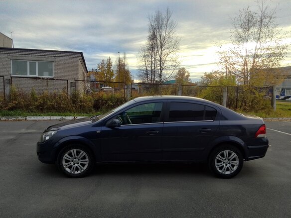 2010 Opel Astra H Рестайлинг, серый, 450000 рублей - вид 5