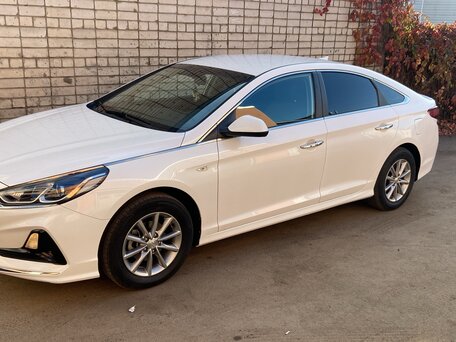2018 Hyundai Sonata VII (LF) Рестайлинг, белый, 1700000 рублей, вид 1