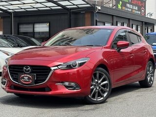 2017 Mazda Axela III Рестайлинг, красный, 980000 рублей, вид 1