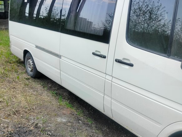2001 Mercedes-Benz Sprinter, белый, 450000 рублей - вид 1