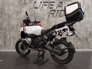 2025 BMW R 1300 GS Adventure, красный, 3100000 рублей, вид 2