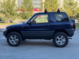 1996 Toyota RAV4 I (XA10), синий, 530000 рублей, вид 5