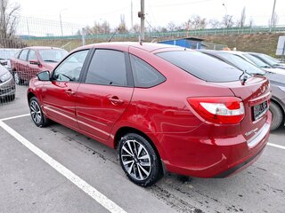 2025 Lada (ВАЗ) Granta I Рестайлинг, красный, 1349000 рублей, вид 2