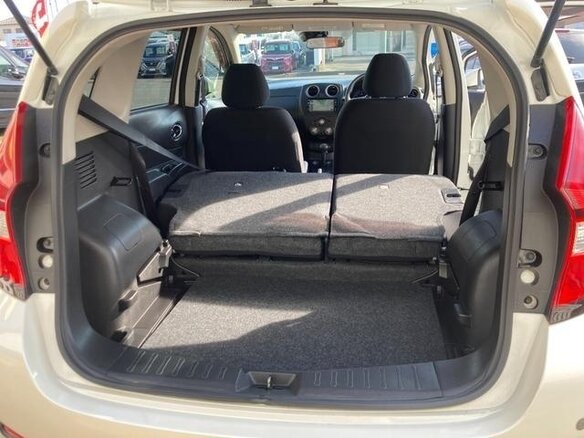 2017 Nissan Note II Рестайлинг, белый - вид 15