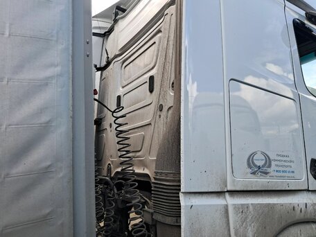 2021 Mercedes-Benz Actros, белый, 6002000 рублей, вид 5