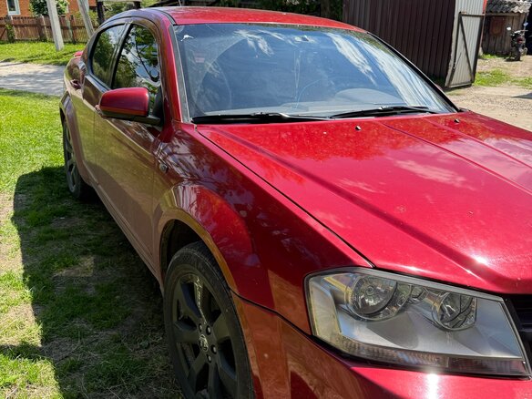 2008 Dodge Avenger II, красный, 550000 рублей - вид 10